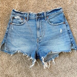 Abercrombie High Rise The Mom Shorts